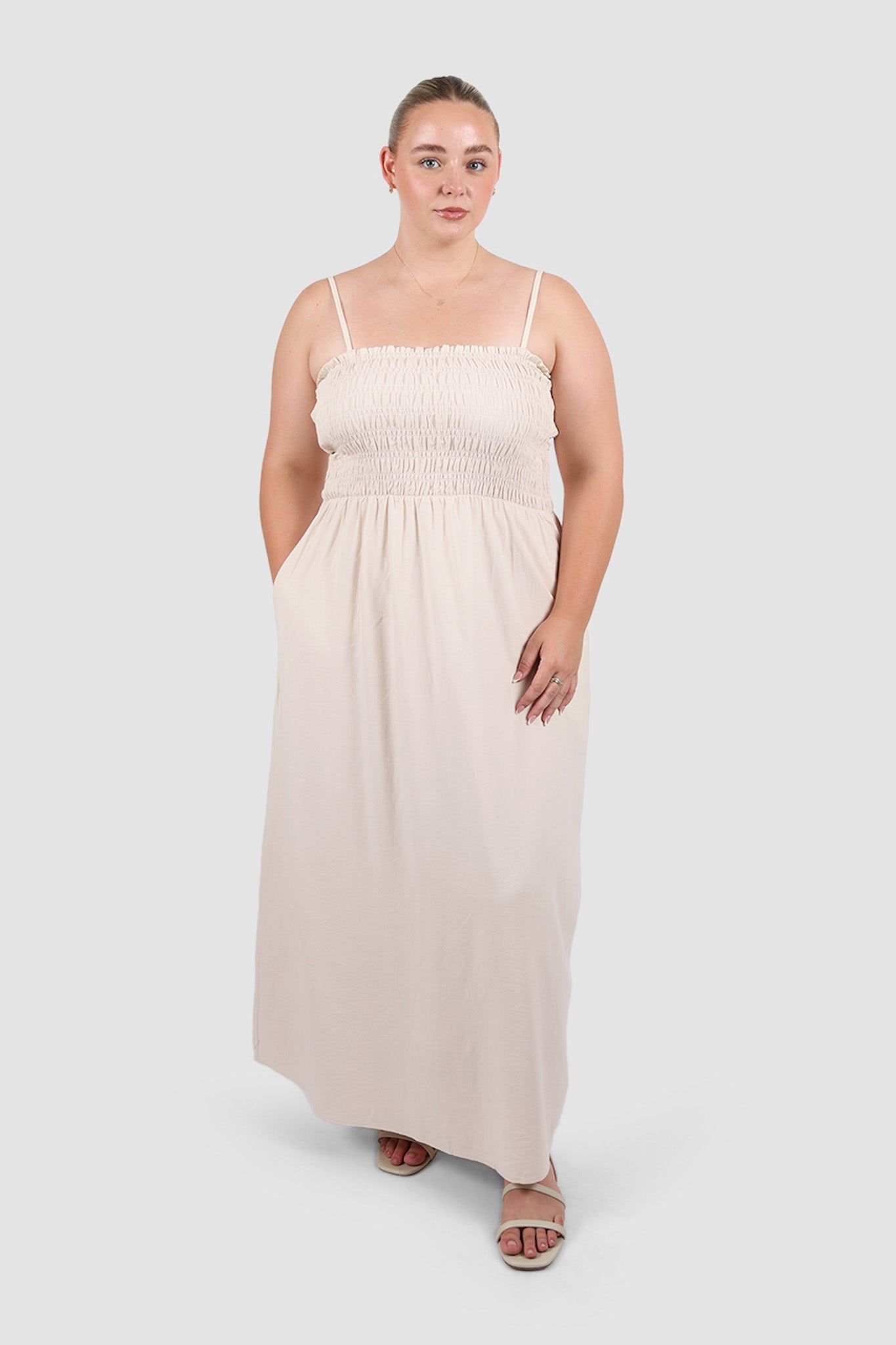 RILORA DRESS NEUTRAL - Fayt The Label