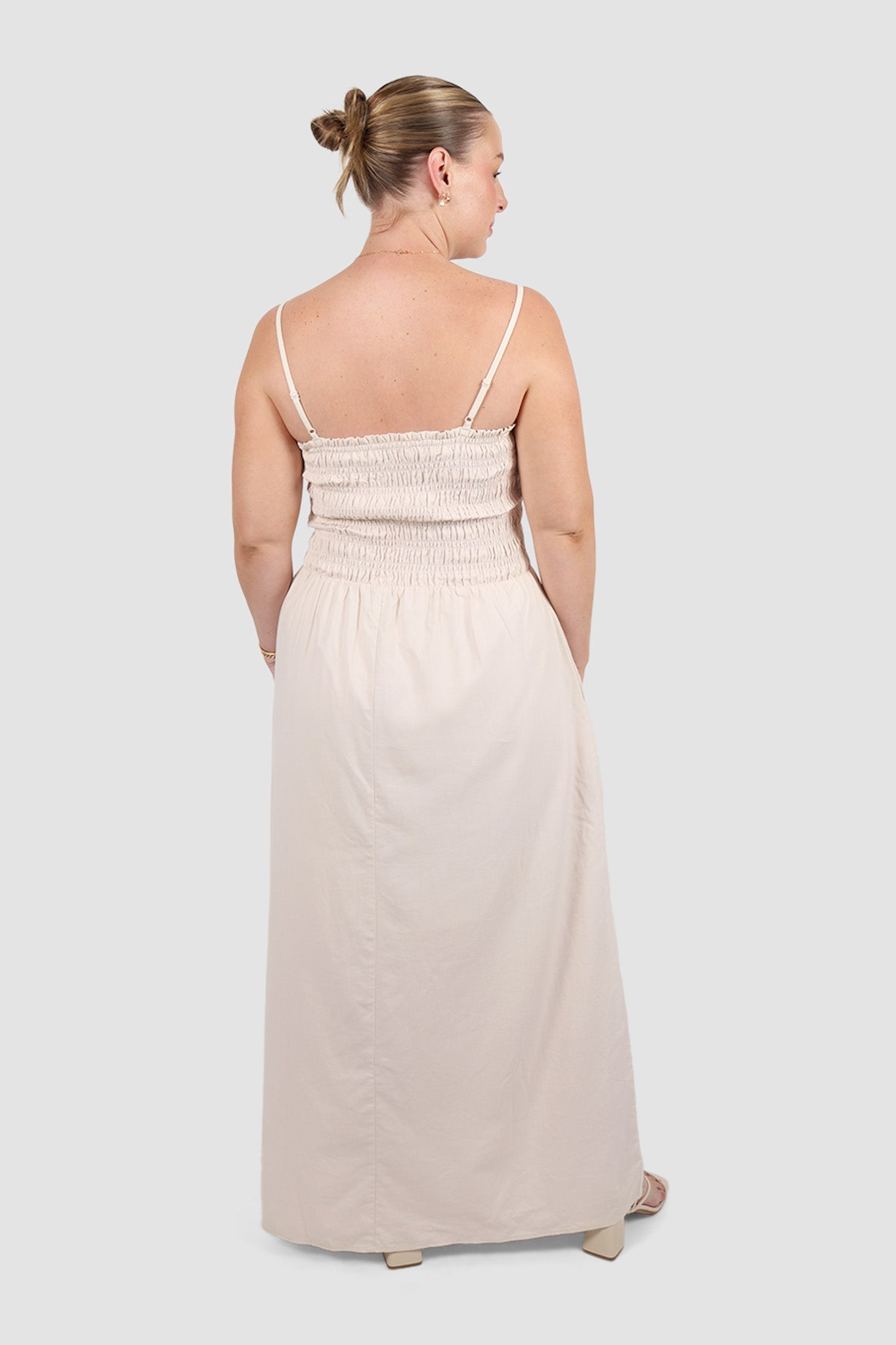 RILORA DRESS NEUTRAL - Fayt The Label