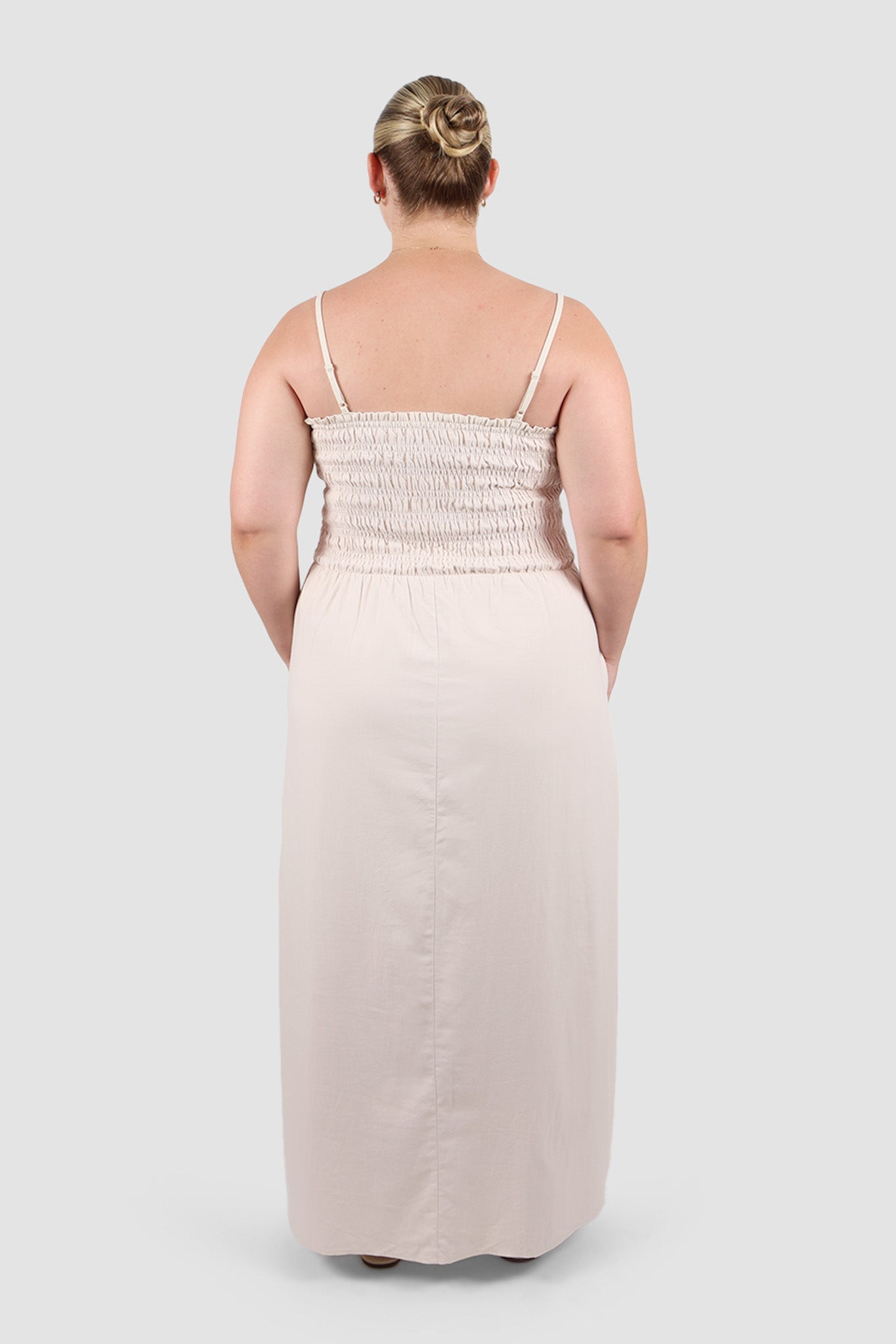 RILORA DRESS NEUTRAL - Fayt The Label