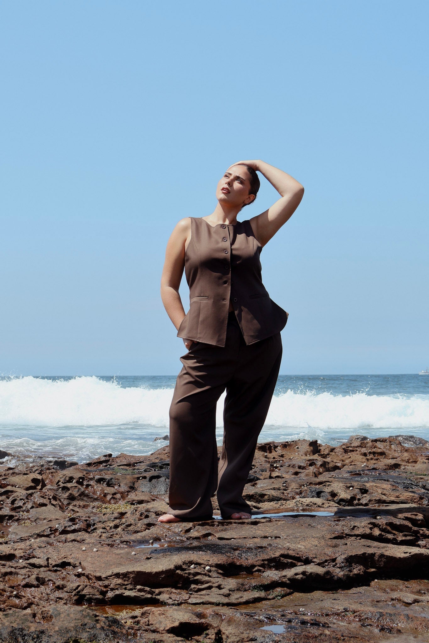 ROMIE VEST CHOCOLATE - Fayt The Label