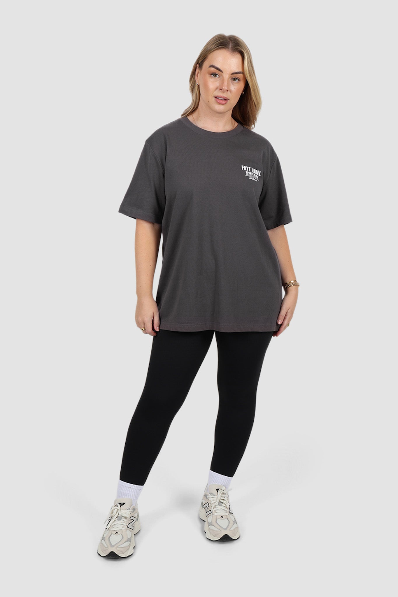 SIGNATURE LOGO TEE CHARCOAL - Fayt The Label