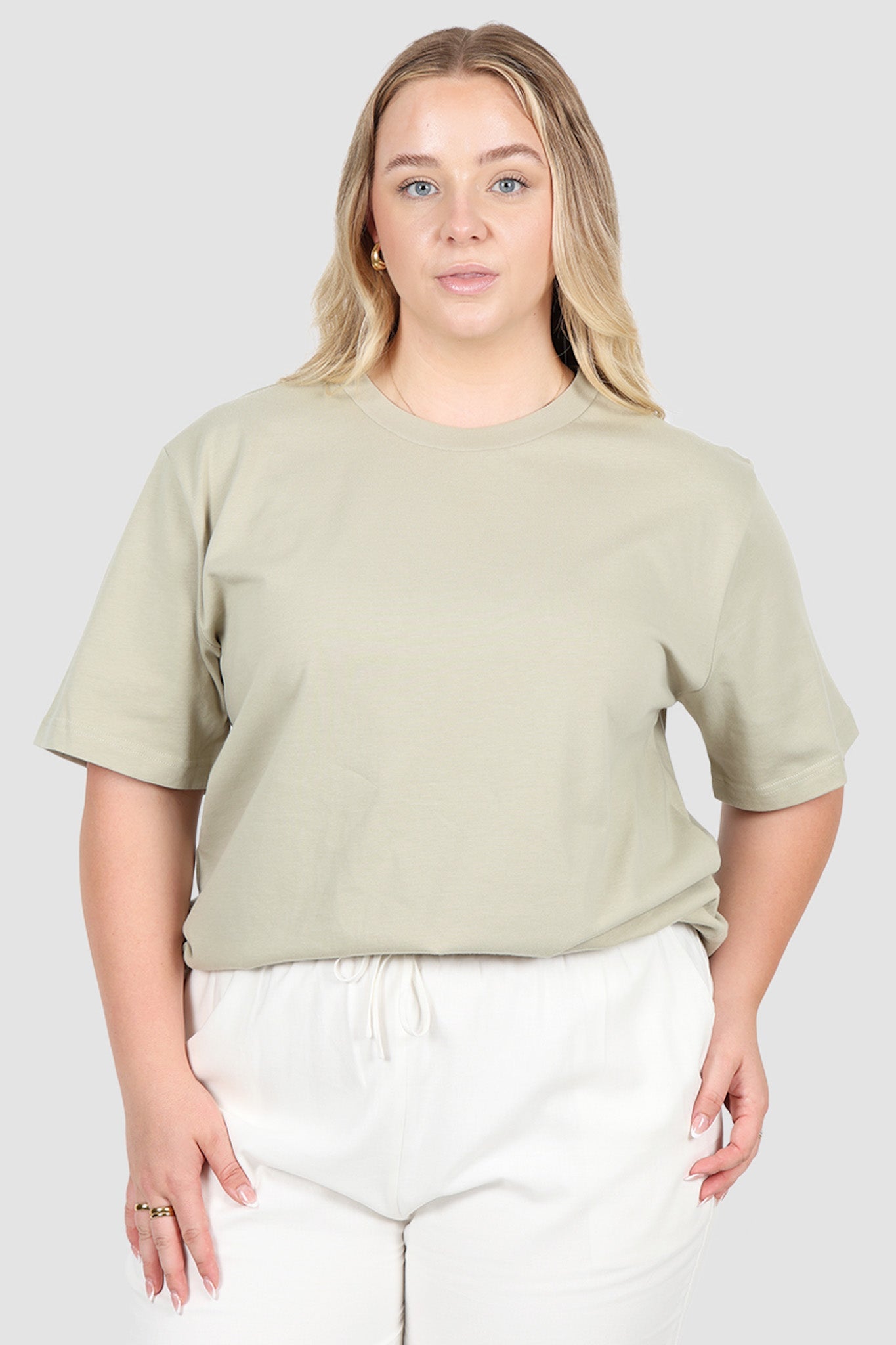 SIGNATURE TEE SOFT SAGE - Fayt The Label