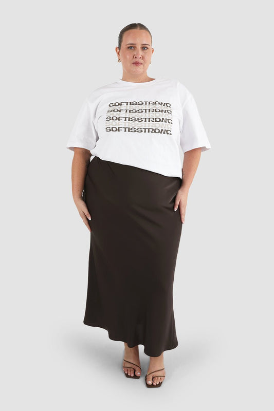 SOFT IS STRONG SIGNATURE TEE WHITE - Fayt The Label