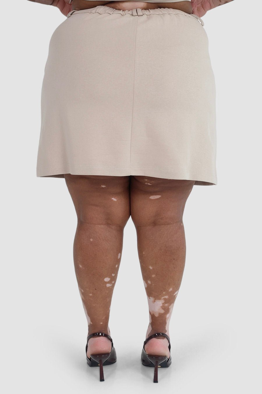 SOREVA COMFORT SKORT NEUTRAL - Fayt The Label