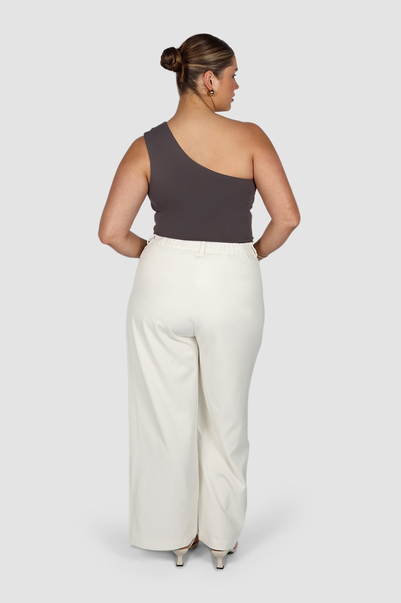 SULLIVAN ONE SHOULDER TOP CHARCOAL - Fayt The Label