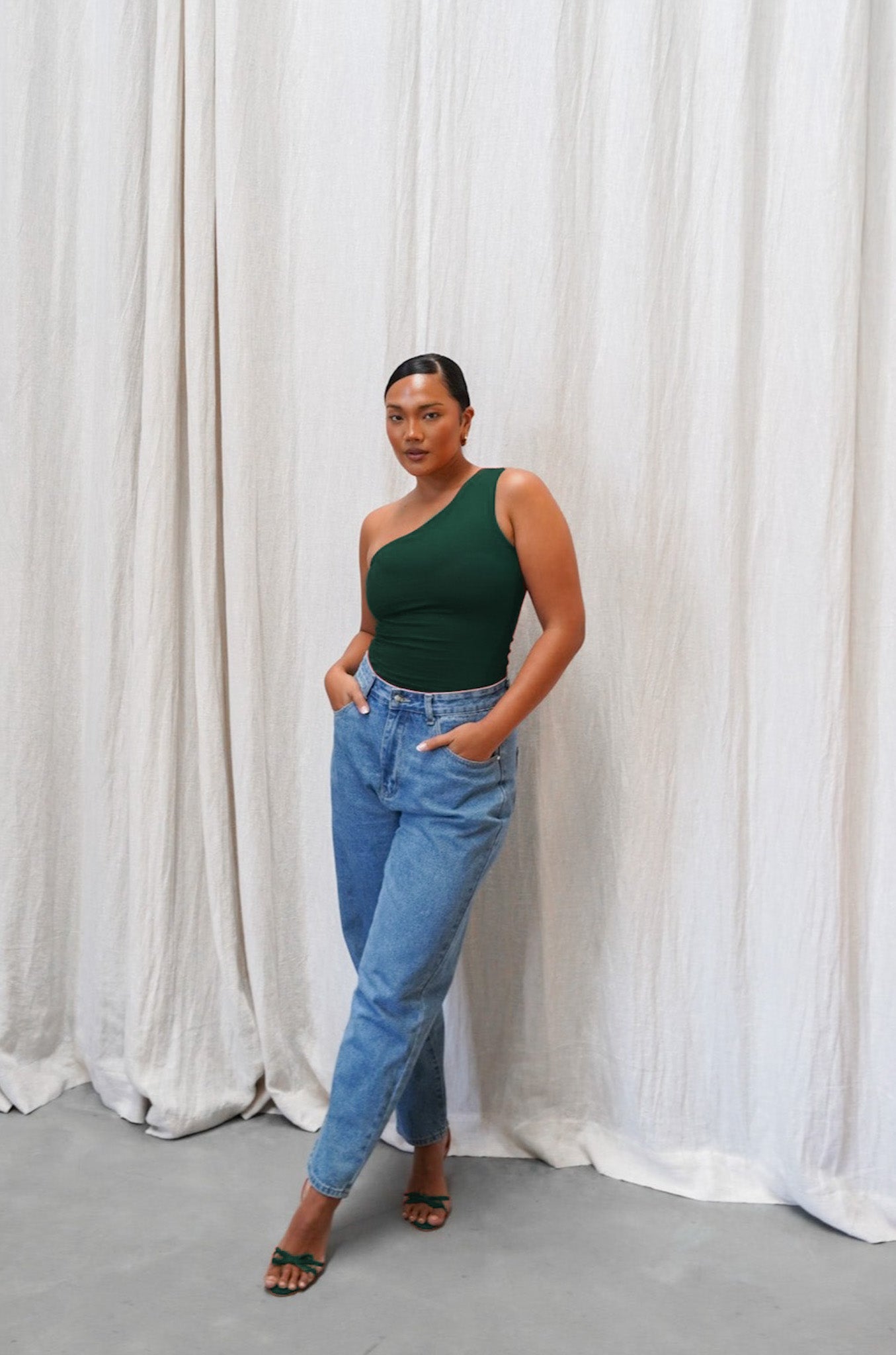 SULLIVAN ONE SHOULDER TOP DEEP GREEN - Fayt The Label