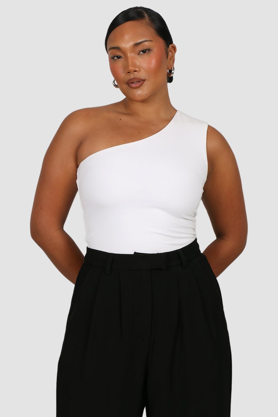 SULLIVAN ONE SHOULDER TOP WHITE - Fayt The Label