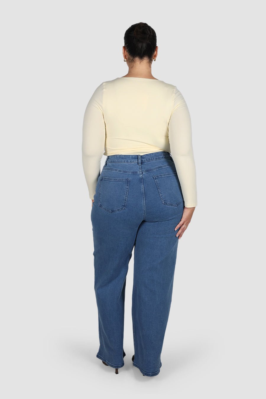 TORREN TWIST TOP SOFT BUTTER - Fayt The Label