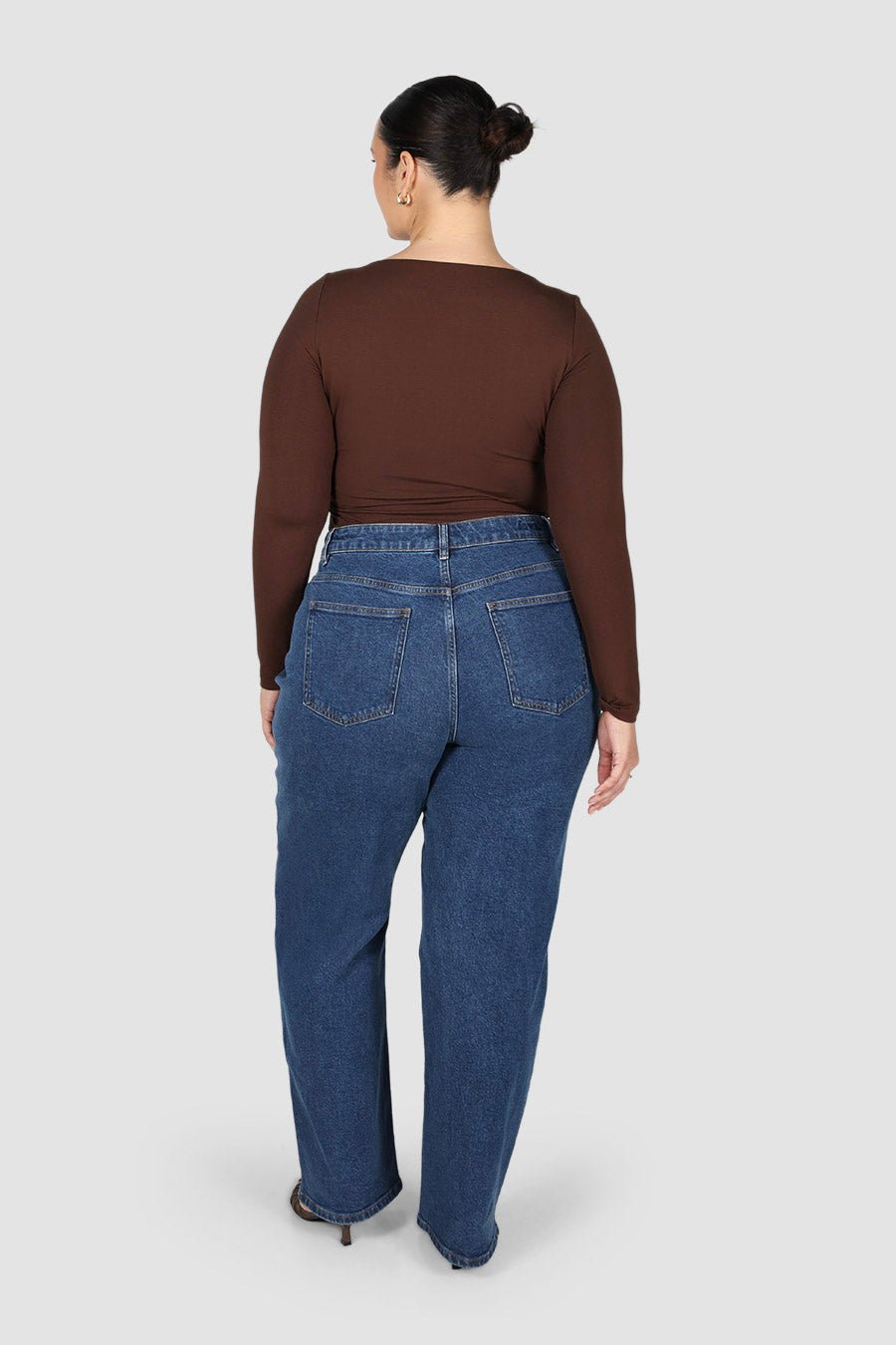 ULTRASOFT ORLA L/S TOP CHOCOLATE - Fayt The Label