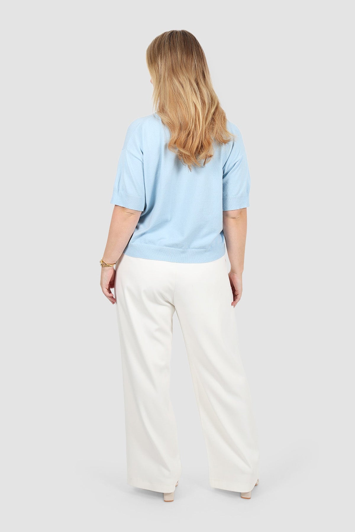 WYLER KNIT TOP SOFT BLUE - Fayt The Label