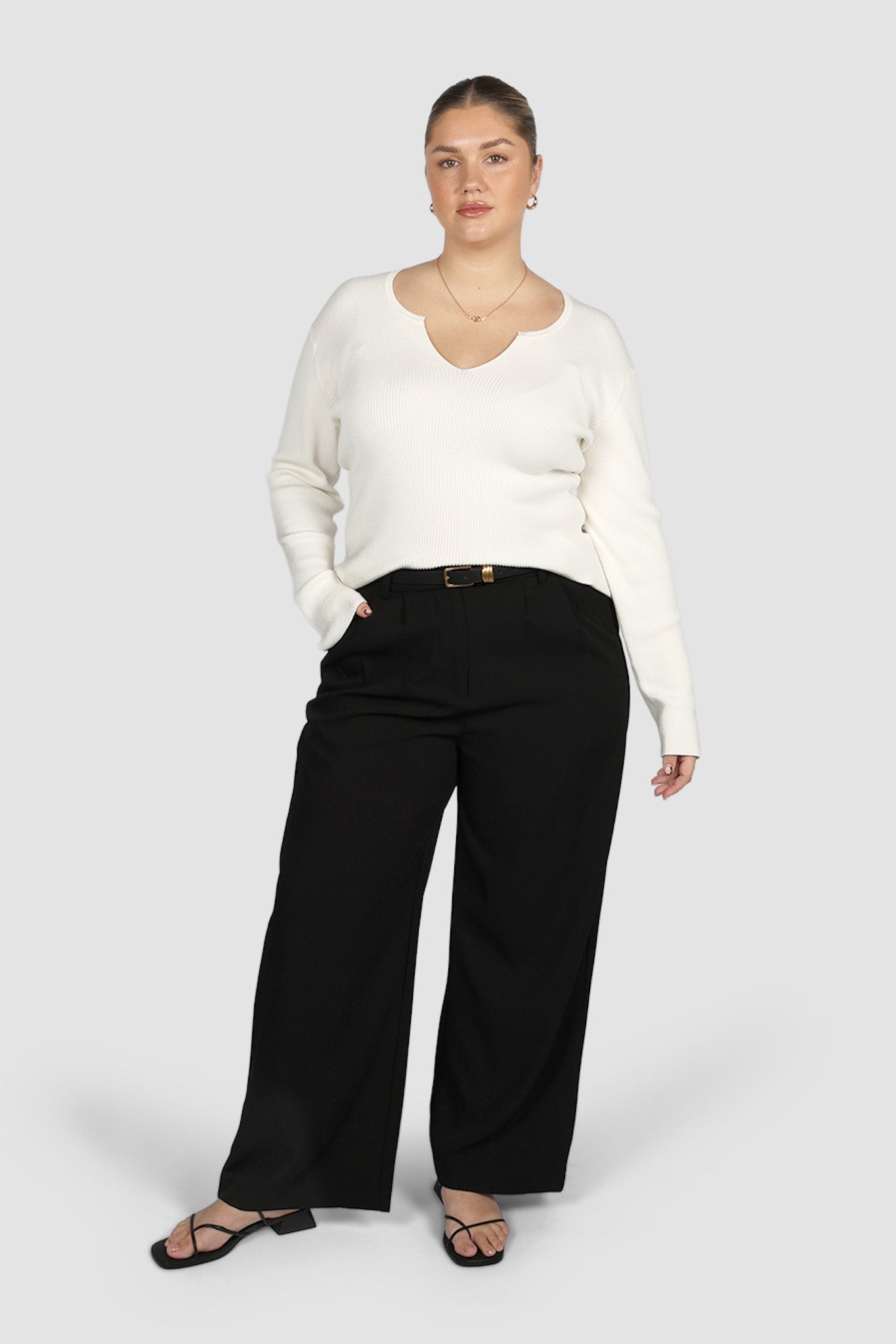 ZERRA KNIT TOP WHITE - Fayt The Label